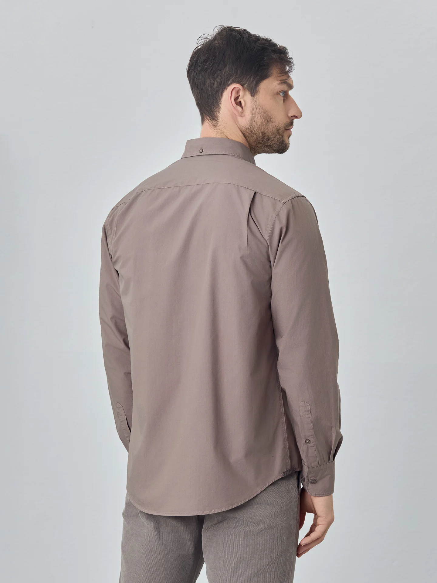 Regular fit poplin over dye shirt - Image 10