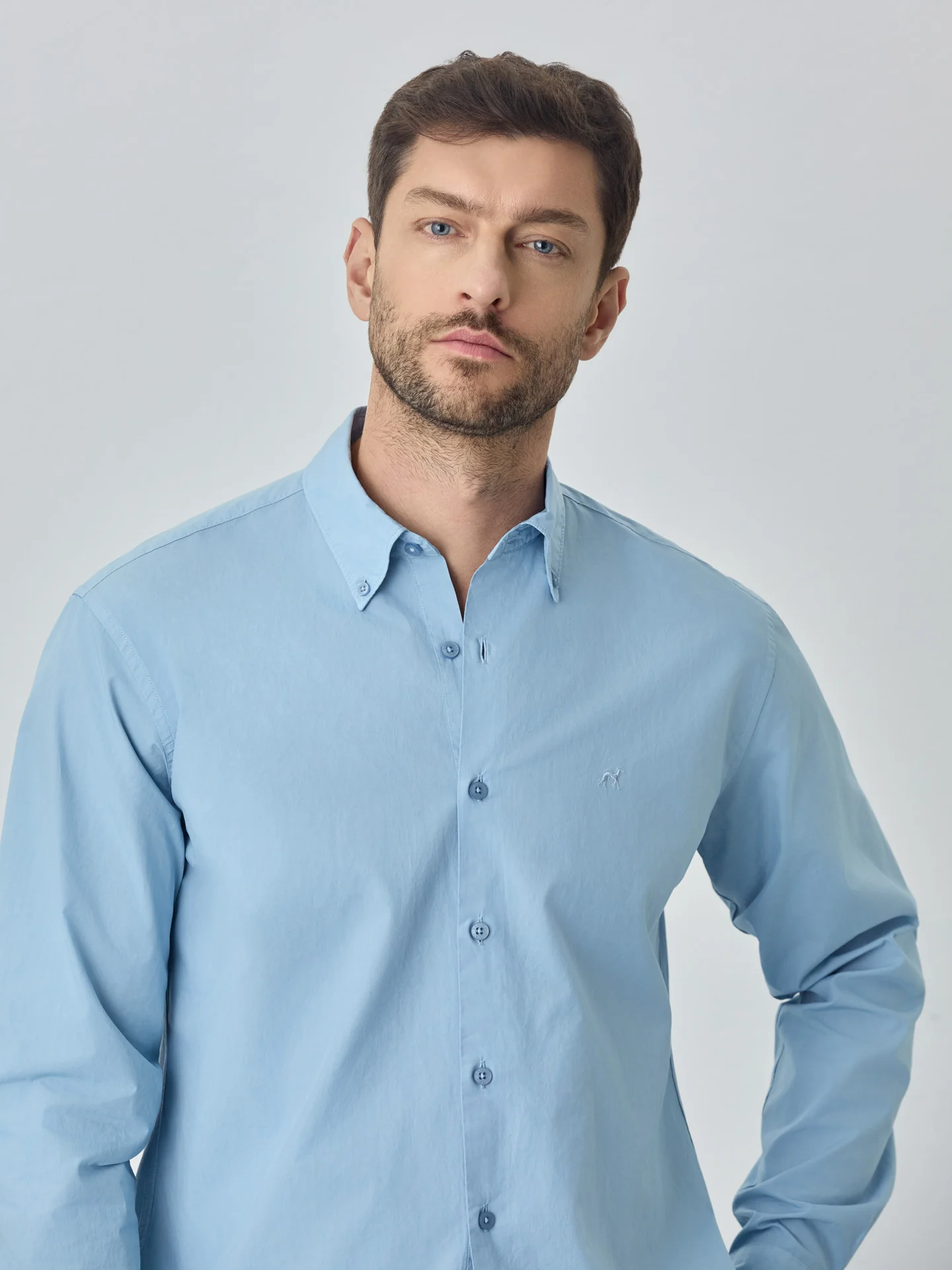 Regular fit poplin over dye shirt - Image 5