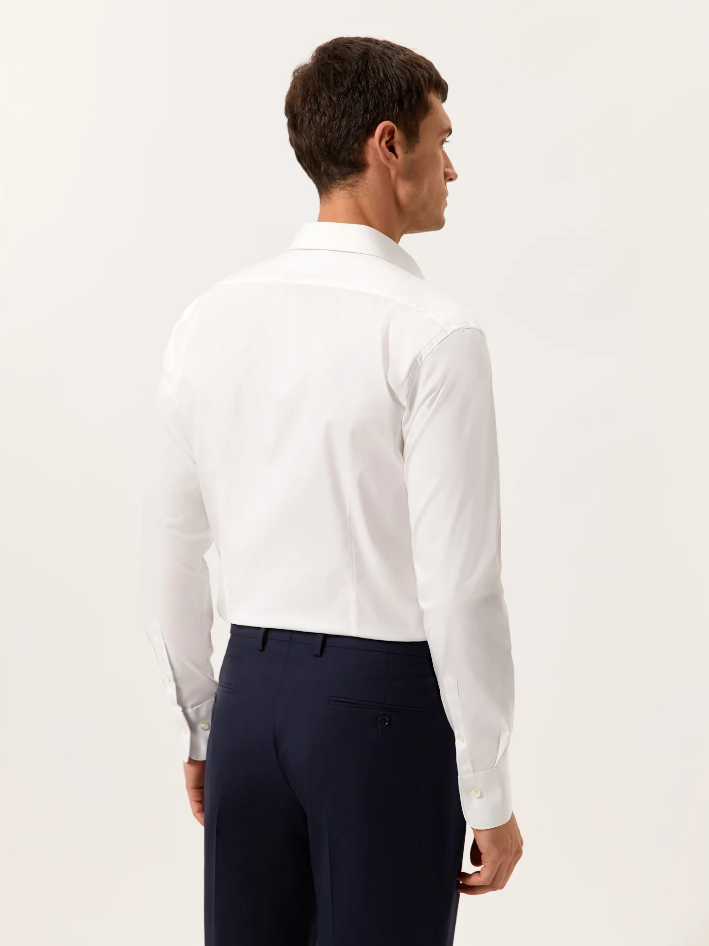 Slim Fit Travel Poplin Shirt in Comfort Cotton - Image 4