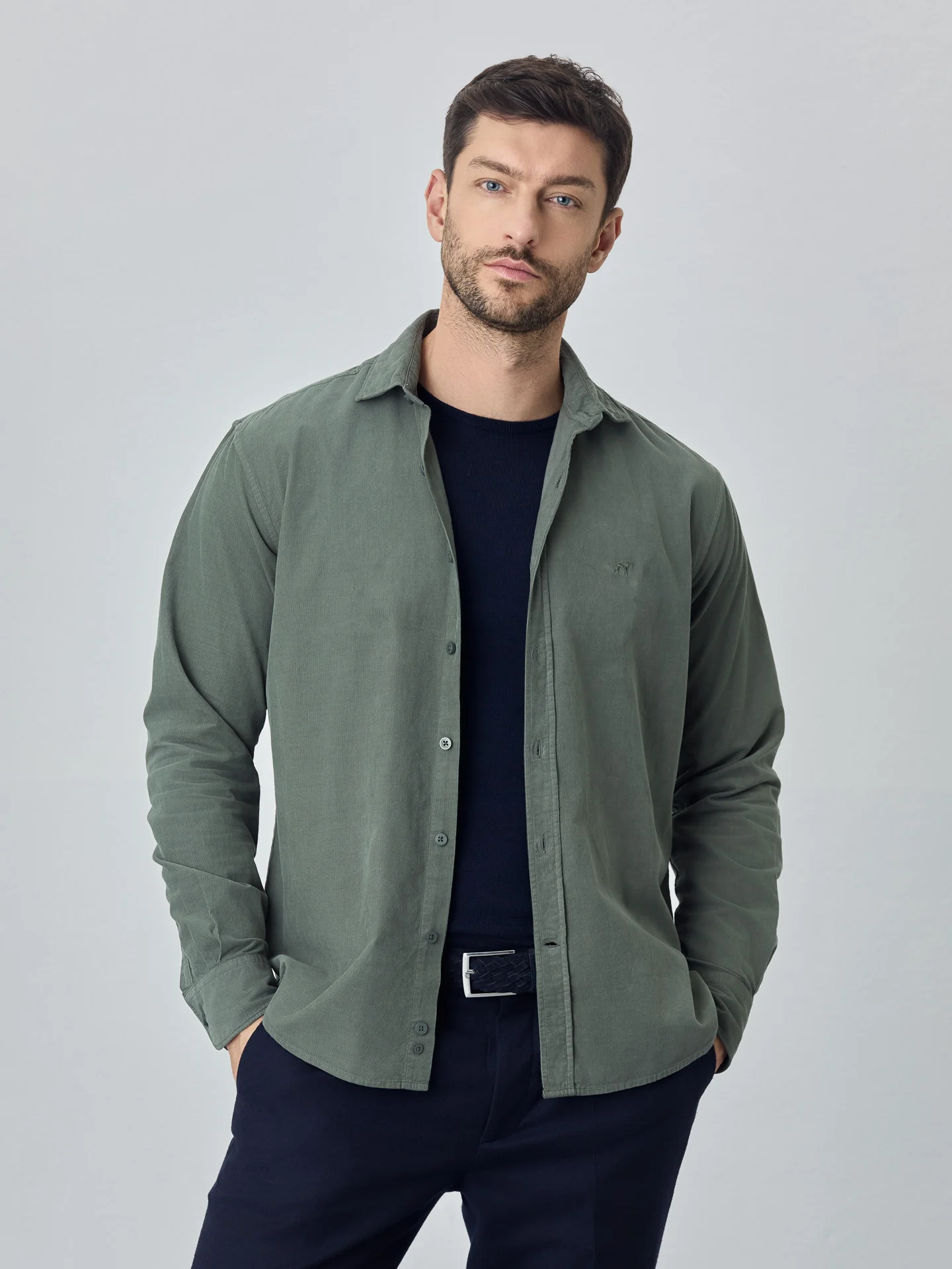 Soft Needledcord Garment dye shirt - Image 11