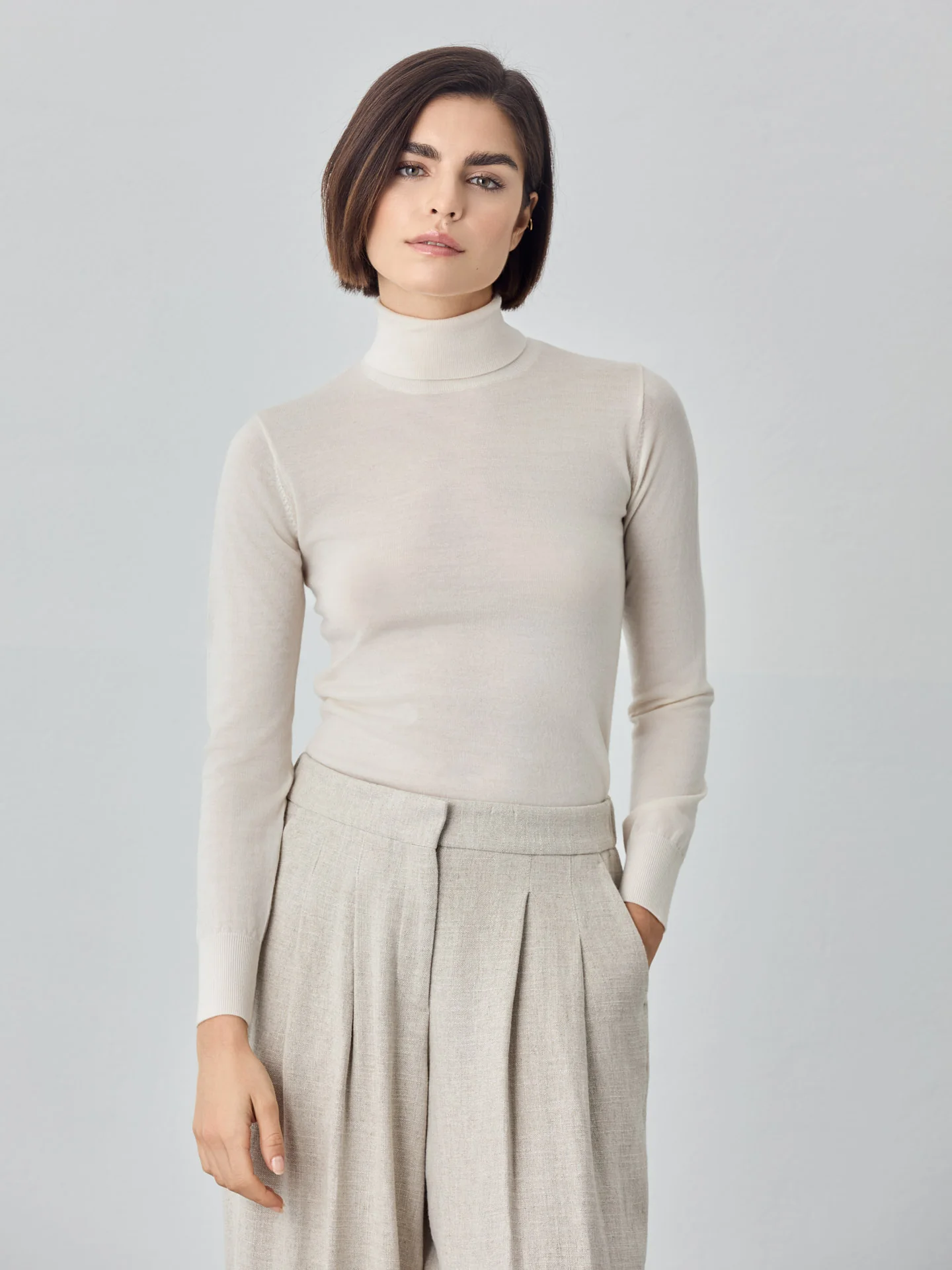 Turtle Neck Merino Wool Sweater - Image 8