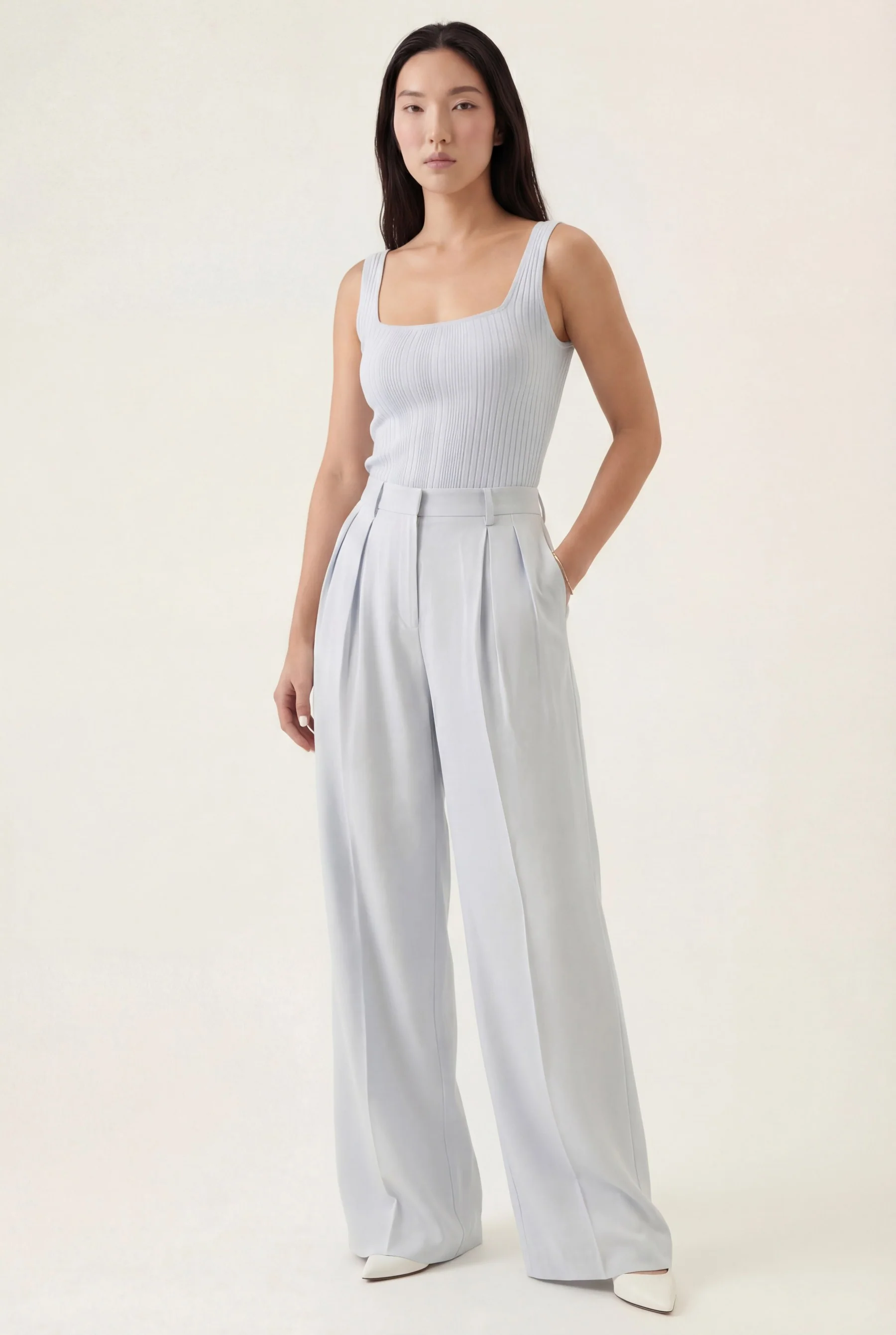 Wide Leg Trousers In Tencel And Linen Blend With Inverted Pleats - Image 3